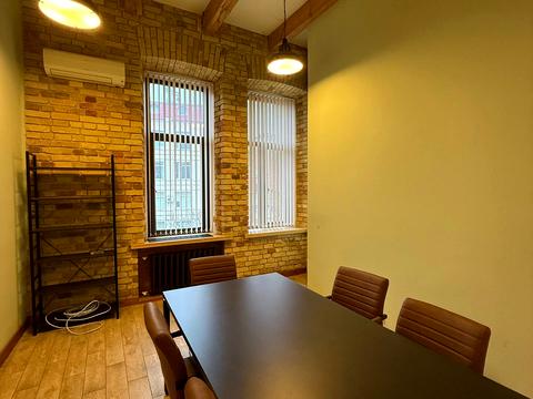 комерційна за адресою Велика Житомирська вул., 8/14