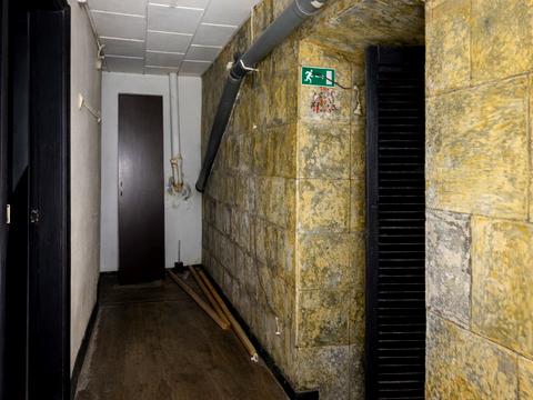 комерційна за адресою Басейна вул., 9