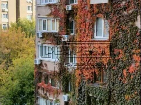 коммерческая по адресу Антоновича ул. (Горького), 110