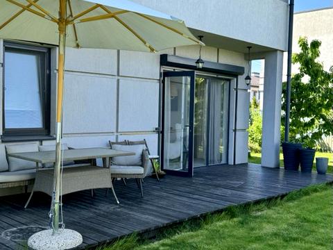 дом по адресу  ул.