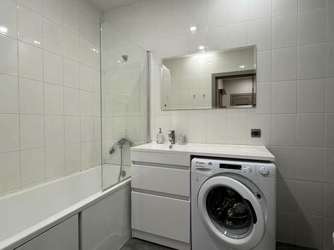 квартира за адресою Київ, Микільсько-Слобідська вул., 8