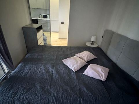 квартира за адресою Київ, Микільсько-Слобідська вул., 8