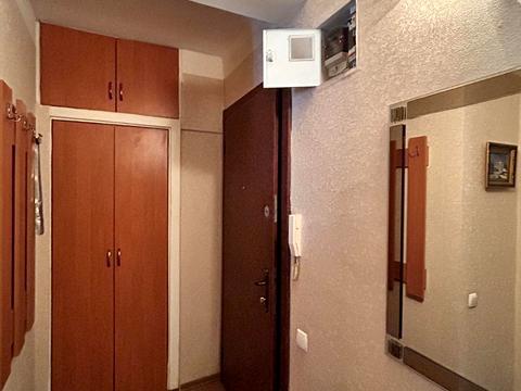 квартира за адресою Ореста Левицького вул. (Академіка Курчатова), 25/37