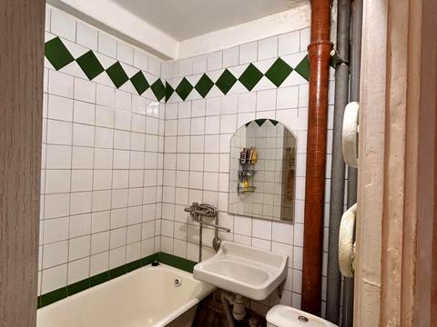 квартира за адресою Ореста Левицького вул. (Академіка Курчатова), 25/37