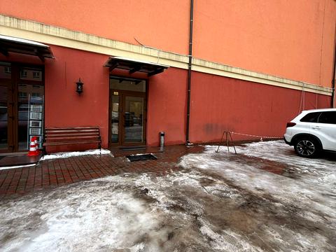 коммерческая по адресу Глубочицкая ул., 17д