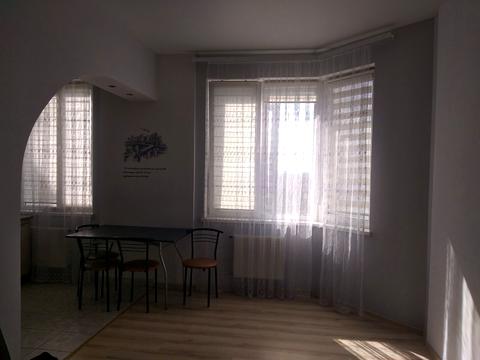 квартира за адресою Середньофонтанська вул., 19-А