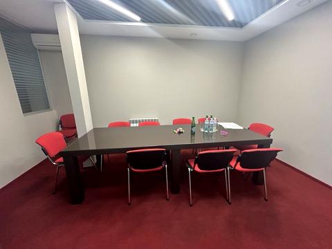 коммерческая по адресу Макеевский пер., 2