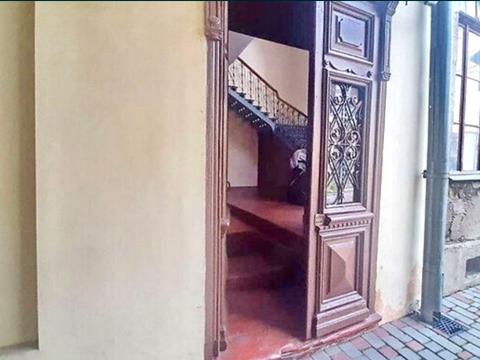 квартира за адресою Олександра Ройтбурда пров. (Ляпунова), 8