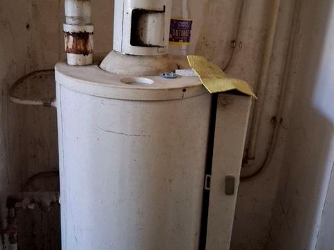 квартира за адресою Олександра Ройтбурда пров. (Ляпунова), 8