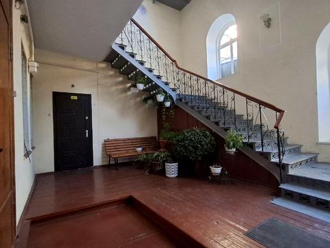 квартира за адресою Олександра Ройтбурда пров. (Ляпунова), 8