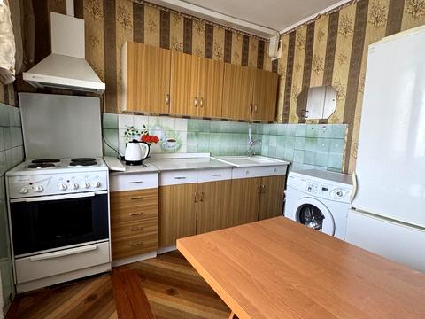 квартира за адресою Володимира Івасюка просп. (Героїв Сталінграду), 49-Б