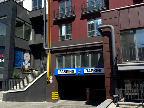 паркоместо по адресу Княгинин ул., (Будинок 39)