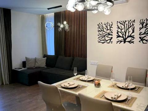 квартира за адресою Сергія Колоса вул. (Леніна), (Будинок)