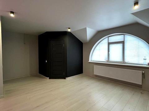 будинок за адресою Степана Бандери вул., 82/2