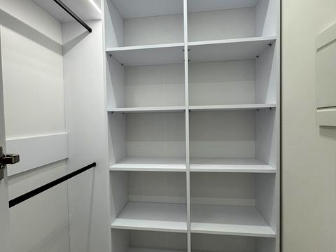 квартира по адресу Приозерна ул., 42