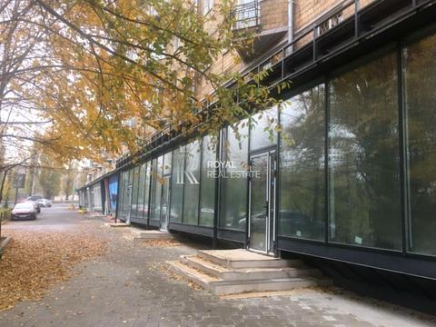 комерційна за адресою Київ, Чоколівський бульв., 37