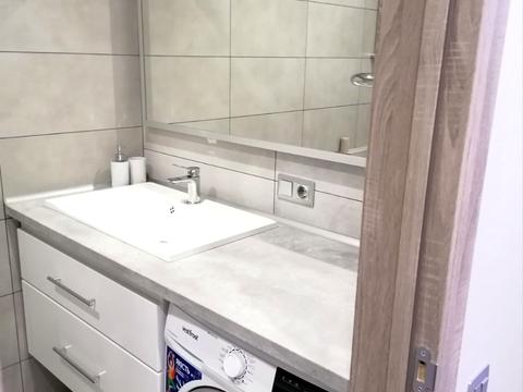 квартира за адресою Євгена Чикаленка вул., 43