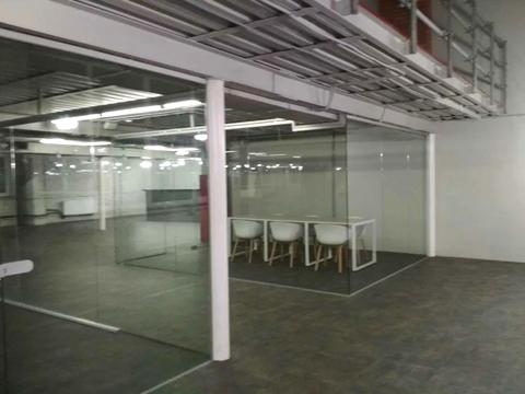 комерційна за адресою Шолуденка вул., 3