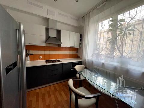 квартира по адресу Сергея Набоки ул., 1