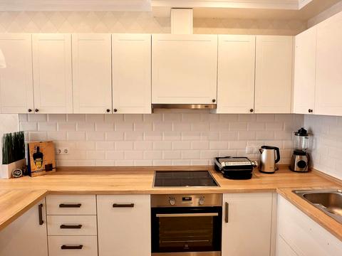 квартира за адресою Анатолія Петрицького вул., 15-А