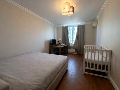 квартира за адресою Анатолія Петрицького вул., 17