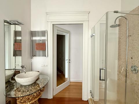 квартира по адресу Антоновича ул. (Горького), 17а