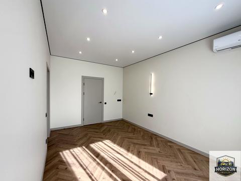 дом по адресу пгт. Ворзель, Успішна