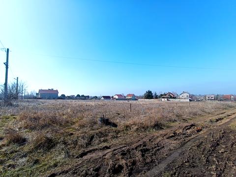 ділянка за адресою Центральна вул.