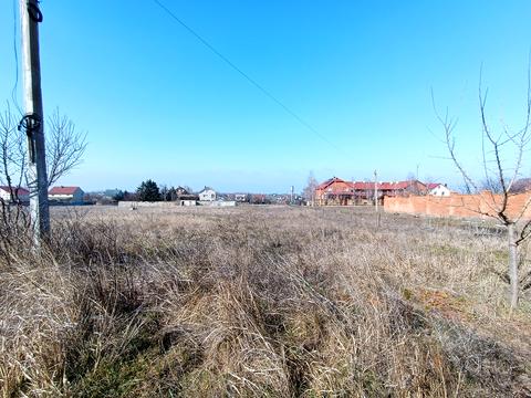 ділянка за адресою Центральна вул.