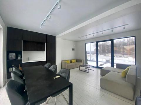 комерційна за адресою с. Щасливе, озерна, 1