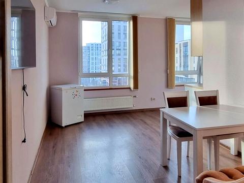 квартира за адресою Салютна вул., 2к3