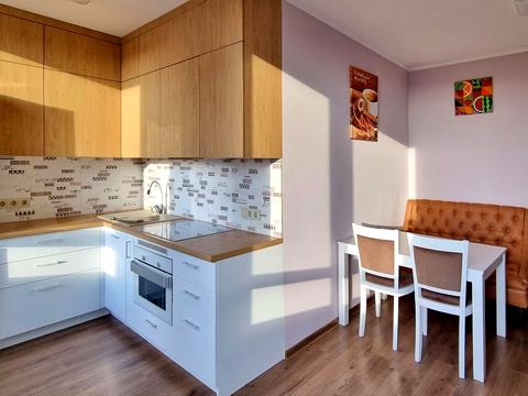 квартира за адресою Салютна вул., 2к3