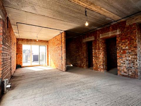 будинок за адресою Місячна вул.