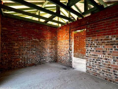 будинок за адресою Місячна вул.