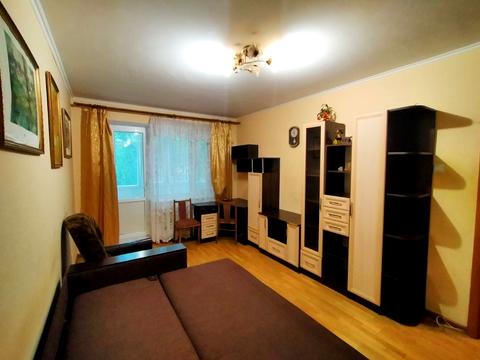 квартира за адресою Андрія Мельника вул., 12