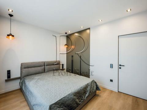 квартира за адресою Любомира Гузара просп. (Космонавта Комарова), 15а