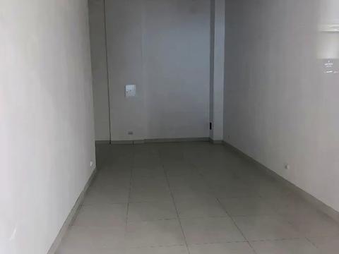 комерційна за адресою Героїв просп., 3