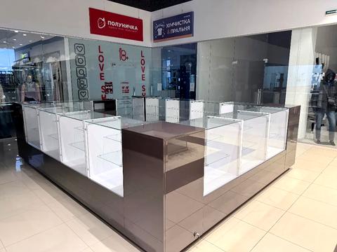 комерційна за адресою Героїв просп., 3