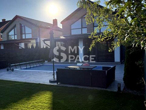 будинок за адресою Боярська вул.