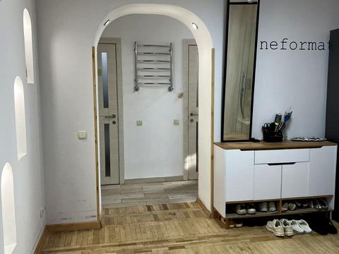 квартира за адресою Володимира Івасюка просп. (Героїв Сталінграду), 14