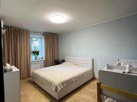 квартира за адресою Володимира Івасюка просп. (Героїв Сталінграду), 14