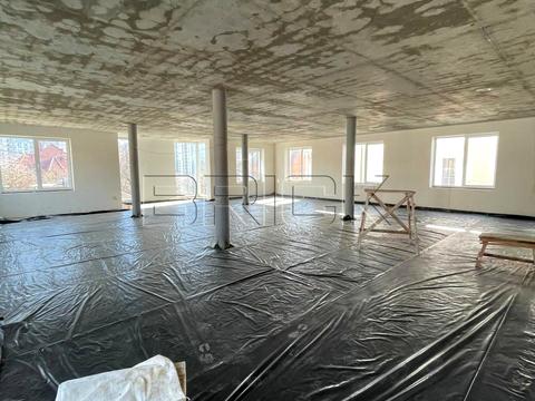 комерційна за адресою Яготинська вул., 4/10