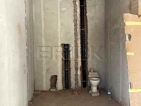 комерційна за адресою Яготинська вул., 4/10