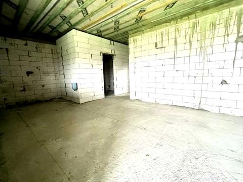 будинок за адресою Вишнева