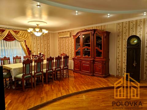 будинок за адресою Ужгород, Князя Лаборця пл.