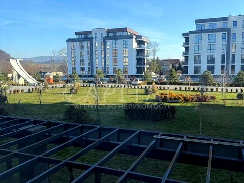 комерційна за адресою Олександра Духновича пл., 9