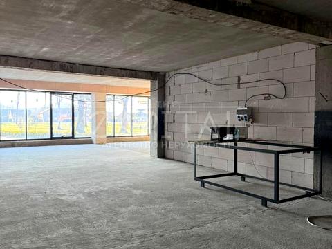 комерційна за адресою Олександра Духновича пл., 9