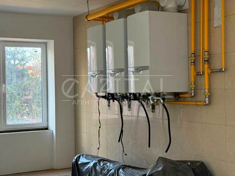 комерційна за адресою Олександра Духновича пл., 9