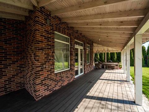 будинок за адресою 49-та Садова вул.