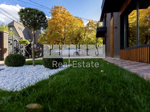 будинок за адресою Ялинкова вул.